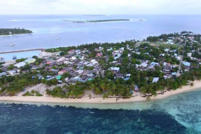 އަންހެނެއްގެ ކޯތާފަތް މަތީ ޖެހި މީހަކު 200 ރުފިޔާއިން ޖޫރިމަނާކޮށްފި