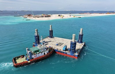 ތިލަމާލެ ބްރިޖު: ފަޅުގެ ފުން ހިސާބުތަކުގައި ޕައިލިންގެ މަސައްކަތްކުރުމަށް ބޭނުންވާ ޕްލެޓްފޯމް ގެނެސްފި