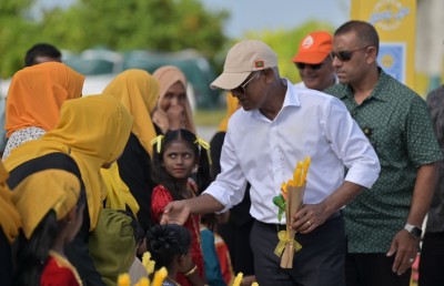 ހުވަފެންތަކުގައި ކުލަ ޖެހި ތަރައްގީ ލިބޭނީ މި ސަރުކާރާއެކު: ރައީސް