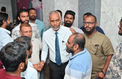 ފުރަތަމަ ދުވަހު ވެސް ކުރާނީ ޔާމީން މިނިވަންކުރުމުގެ މަސައްކަތް: މުއިއްޒު