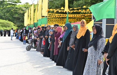 ހުވަފެންތަކުގައި ކުލަ ޖެހި ތަރައްގީ ލިބޭނީ މި ސަރުކާރާއެކު: ރައީސް