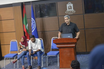 ވަކީލުންގެ އިހުމާލަށް ބަދަލު ދިނުމަށް ފަންޑެއް ހުޅުވަން ގަސްތުކުރާ ކަމަށް ބުނެފި