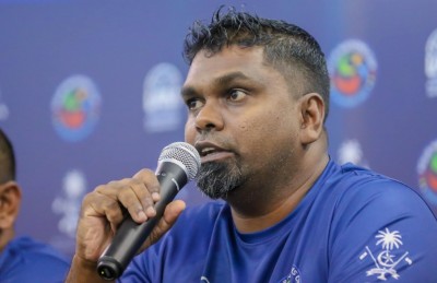 ވޮލީގެ ހިންގުން ވެސް ބޮއްސުންލާފައި، ހައްލު ހޯދާނެ ގޮތެއް ވެސް ނެތް