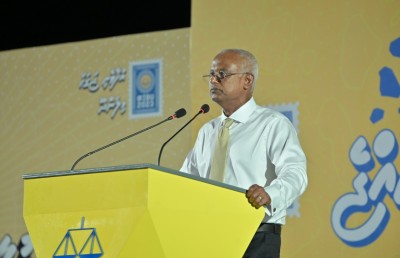 ދެ ވަނަ ދައުރު ނިންމާނީ ދެން އަންނަ ސަރުކާރަށް ލޯނުގެ ބުރަ ނުޖައްސާ: ރައީސް
