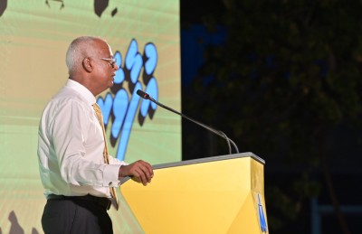 ގިނަ ކެންޑިޑޭޓުން ކުރިމަތިލުމުން އިންތިހާބު ކާމިޔާބުކުރަން ވަރަށް ފަސޭހަވެއްޖެ: ރައީސް