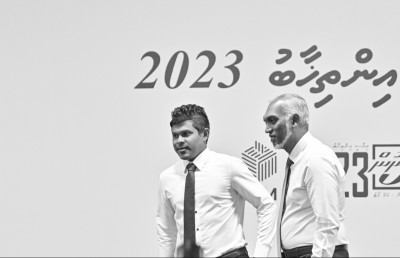 ވެރިކަމާ ހަވާލުވެ، މުއިއްޒުގެ ފުރަތަމަ ދުވަހުގެ ކަމަކީ ޔާމީން ގެއަށް ބަދަލުކުރުން!
