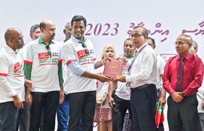 އުމަރުގެ ރަނިންމޭޓަކަށް މާޒް ސަލީމް ހަމަޖައްސައި އަމިއްލަ ގޮތުން ފޯމު ހުށަހަޅައިފި