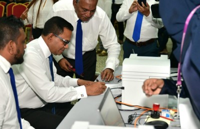 އިންތިހާބުގައި ވާދަކުރައްވަން ނާޒިމް ފޯމު ހުށަހަޅުއްވައިފި