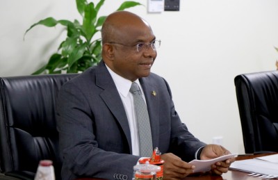 ނޫސްވެރިންނަށް ރައްކާތެރިކަން އިތުރުކޮށްދޭންޖެހޭ: މިނިސްޓަރު ޝާހިދު