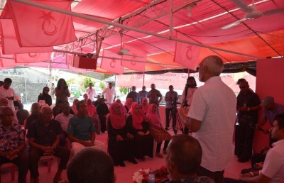 ތަރައްގީގެ އެއްވެސް މަސައްކަތެއް ހުއްޓައެއް ނުލާނަން: މުއިއްޒު