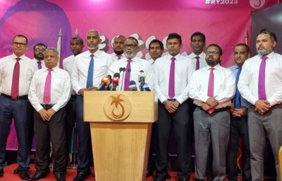 ޑރ. މުއިއްޒު ހޮވަން ޕީޕީއެމް/ޕީއެންސީގެ ލީޑަޝިޕް އެއްގަލަކަށް އަރައިފި