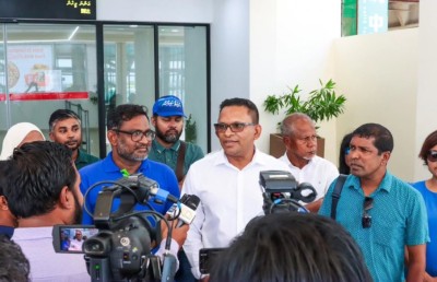 ފަރަގު ނައްތާލައި ރައްޔިތުން މުއްސަނދިކޮށްދޭނަން: ނާޒިމް