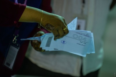 އިންތިހާބުގެ އޮފިޝަލުންގެ އެލަވަންސް 2،100 ރުފިޔާއާ ހަމައަށް ބޮޑުކޮށްފި