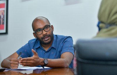 9 އަހަރު: އޭސް ހާޑްވެއާ އިން ބަދަލުކޮށްލި ވިޔަފާރި