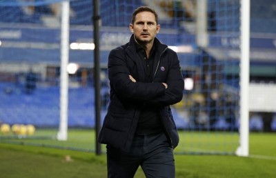 މައްސަލަ އަކީ ފޯމޭޝަނެއް ނޫން: ލަމްޕާޑް