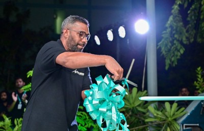 ހުޅުމާލޭގައި ސިމްޑީގެ ފިހާރައެއް ހުޅުވައިފި، ހުރިހާ ވައްތަރެއްގެ ޕްރޮޑަކްޓެއް ލިބޭނެ