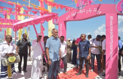 އުފަން ރަށުން މުއިއްޒަށް ރަތްދޫލައިގެ ހޫނު މަރުހަބާއެއް!