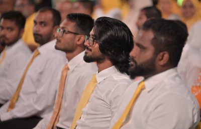 ހާސްކަމެއް ނެތް ޒުވާން ޖީލެއްގެ އަމާޒަށް ރައީސްގެ ގިނަ ވައުދުތަކެއް