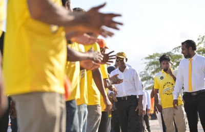 "މި ހުސް ނޫނުގައި ފިލި ޖެއްސެވީ ރައީސް"