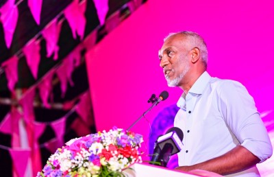 ސްކޫލްތަކުގެ ބޮޑު ޗުއްޓީ އަލުން ޑިސެމްބަރަށް ބަދަލުކުރާނަން: މުއިއްޒު