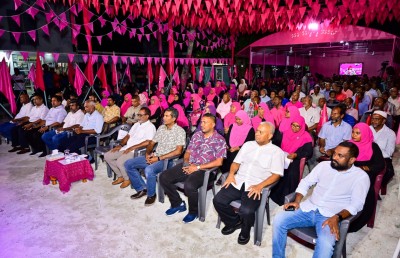 ވިޔަފާރިވެރިޔާ އާއްޓޭ ޕީޕީއެމާ ގުޅިވަޑައިގެންފި