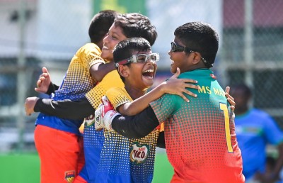 ސޮކަ ވެޓަރަންސްގެ އެކަޑަމީ މުބާރާތް ފޯރީގައި ކުރިއަށް