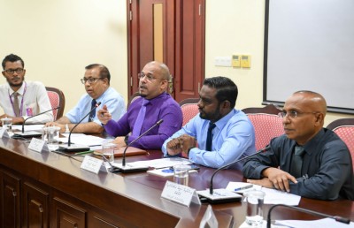 އިންތިހާބު ލަސްކުރަން ގާނޫނަށް ގެންނަން ފެންނަ އިސްލާހު މަޖިލީހަށް ފޮނުވައިފި