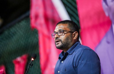 ދެކުނުގެ ތާއީދު ލިބިއްޖެ ނަމަ މުއިއްޒު/ހުސައިން އެއްބުރުން ހޮވޭނެ: ޣައްސާން