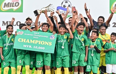 ސޮކަ ވެޓަރަންސްގެ އެކަޑަމީ މުބާރާތުގެ ޗެމްޕިއަންކަން މާޒިޔާ އަށް