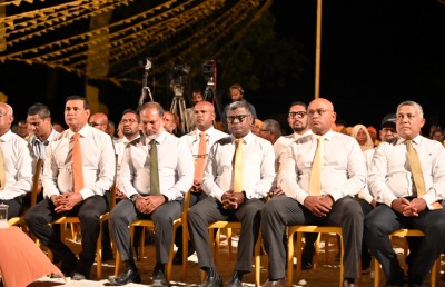 ދައުލަތުގެ ހުރިހާ މުވައްޒަފުންގެ މުސާރަ އަންނަ ޖެނުއަރީން ފެށިގެން 40 ޕަސެންޓަށް ބޮޑުކުރަނީ
