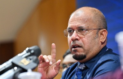 މަގު ކޮނުމުގެ ފީ ބޮޑުކުރި މައްސަލައަކީ ދުސްތޫރީ މައްސަލައަކަށް ނުވާތީ ހައި ކޯޓުން ބޭރުކޮށްލައިފި
