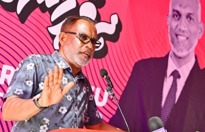 ޑރ. ވަހީދަކީ ރިޔާސީ ޓިކެޓަށް ތިރިކޮށްލި "ބާޒެއް" ކަމަށް އަދުރޭ ސިފަކުރައްވައިފި