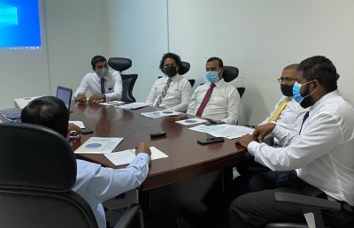 ފްލައިން ސްކޫލްގެ މައްސަލަ ބަލަން މަޖިލިސް މެމްބަރުންތަކެއް އައްޑުއަށް