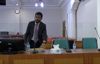 ހައި ކޯޓުން ޕީޖީއަށް ސުވާލެއް: ކޯޓު އަޅަންވީ ވެސް ފަނޑިޔާރުންތޯ؟