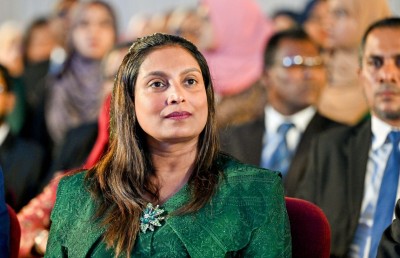 މޫނު ބުރުގާ އަޅައިގެން ޓީޗަރުންނަށް ކިޔަވާ ދެވޭގޮތަށް ހަމަޖައްސައިފި