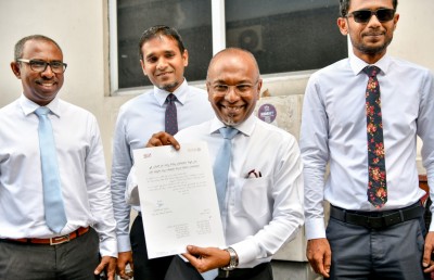ޖަލްސާ ނުބޭއްވީ، ޑިމޮކްރެޓްސްގެ ހުރިހާ މެމްބަރުން ދަފްތަރުކޮށް، ކޮމިޓީތައް އެކުލަވާލުމުގެ މަޝްވަރާ އަށް