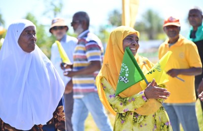 ރައީސްގެ ދައުވަތު އަފީފަށް: ކުރީ ގޮނޑިބަރިއަށް ވަޑައިގަންނަވާ