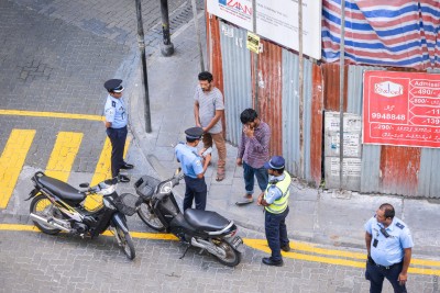 ކާފިއު ވަގުތުގައި މަގުމަތިން 95 މީހަކަށް ނަސޭހަތް ދީފި