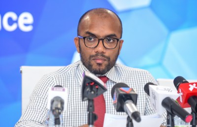 އޮކްސްފޯޑްގެ ކޮވިޑް ވެކްސިން ހޯދަން ސިންގަޕޫރުގެ ކުންފުންޏަކާ އެކު ސޮއިކުރަން ނިންމައިފި