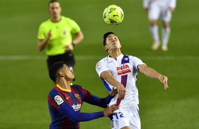 ބާސެލޯނާ އިން ޕޮއިންޓަކާ އެކު އަހަރު ނިންމާލައިފި