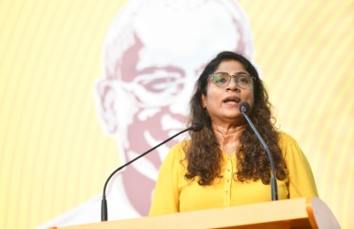 މާރިޔާ، ޓްރާންޕޭރެންސީ ސިފަކުރެއްވީ ބާޒެއް ގޮތަށް!