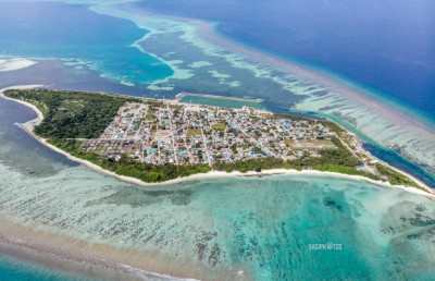 ބިގް ފިޝްއިން މަކުނުދޫގެ އެއާޕޯޓަށް ބިން ހިއްކަން ފަށައިފި