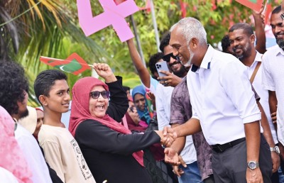 'މަޑަވެލި އިޒް ޕިންކް'؛ ޕީޕީއެމަށް އާދަޔާ ހިލާފު ލޯތްބަކާއި ޖޯޝެއް