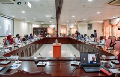 ފްލައިން ސްކޫލުގެ ދަރިވަރުންނަށް ރާއްޖެއިން ބޭރުން ފުރުސަތު ހޯދައިދެނީ