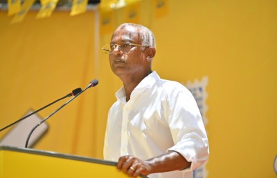 ވައުދުތައް ދިރާސާ ކުރާތި، ފުއްދައި ދިނީ ކޮން ކެންޑިޑޭޓެއް ކަން ހަނދާން ކުރާތި: ރައީސް