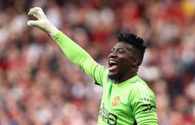 ޔުނައިޓެޑްގެ އޮނާނާ ނުވަ މަހަށްފަހު އަލުން ކެމެރޫންގެ ގައުމީ ޓީމަށް