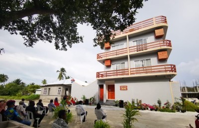 އައްޑޫ މީދޫގެ ފުރަތަމަ ޓޫރިސްޓް ހޮޓާ ހުޅުވައިފި
