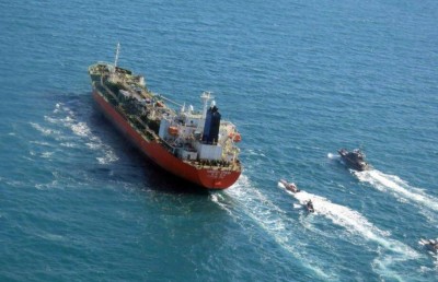 އީރާނުން ހިފެހެއްޓި ސައުތު ކޮރެއާގެ ޓޭންކަރު ދޫކޮށްލާތޯ ބަލަނީ