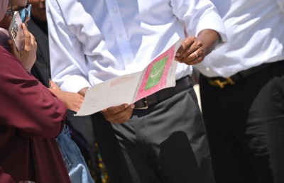 މަޑިފުށީގެ ބޮޑު މައްސަލައަށް ރައީސް ދެއްވީ ލުއި ލޯނުގެ ހައްލު