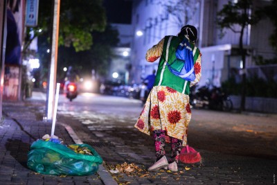 ވެމްކޯއިން ކުނި އުކާދިނުން މެދުކަނޑާލައިފި